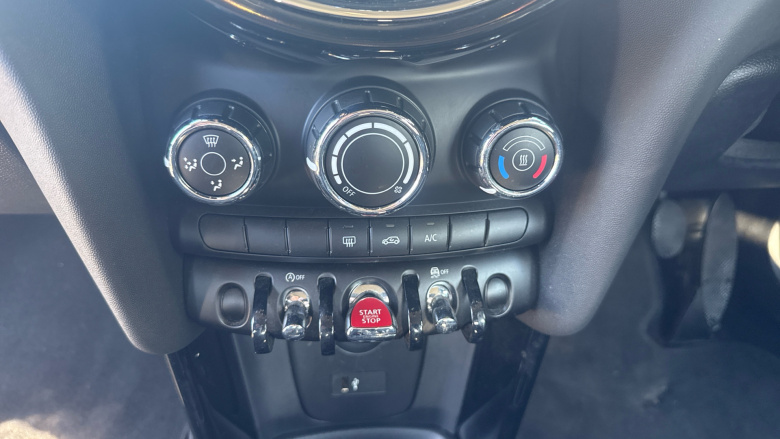 MINI Hatchback 1.5 One Classic 5dr Petrol Hatchback